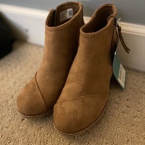 Toms Avery Booties
